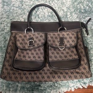 like new authentic Donney & Burke full size zipper bag.